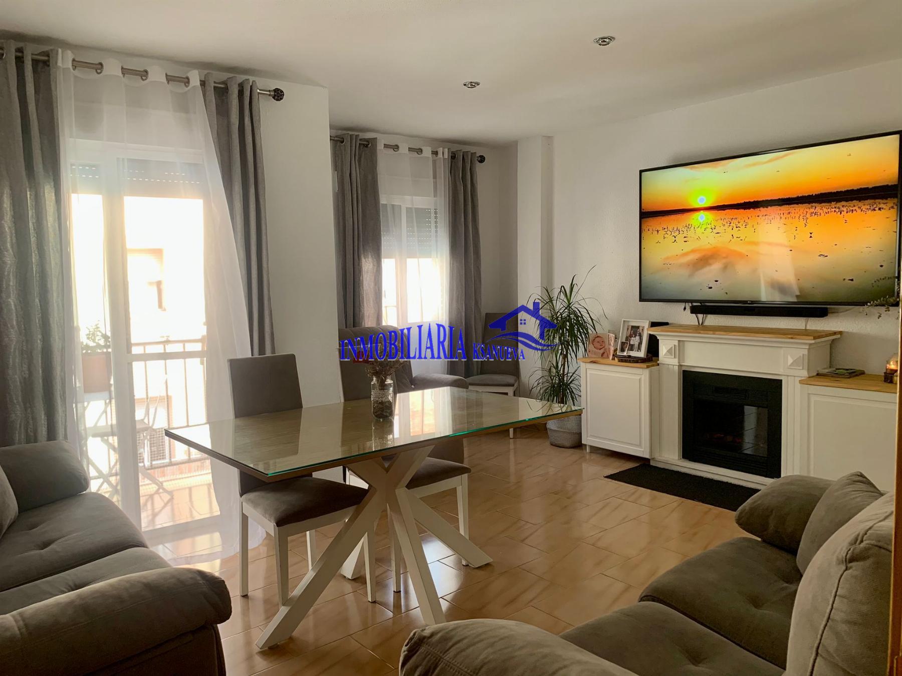 For sale of flat in Córdoba