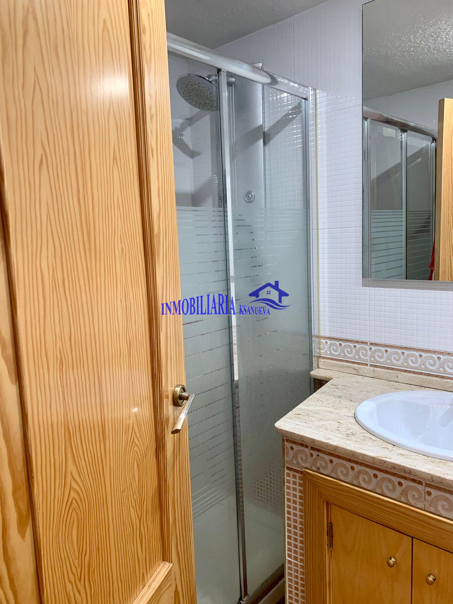 For sale of flat in Córdoba