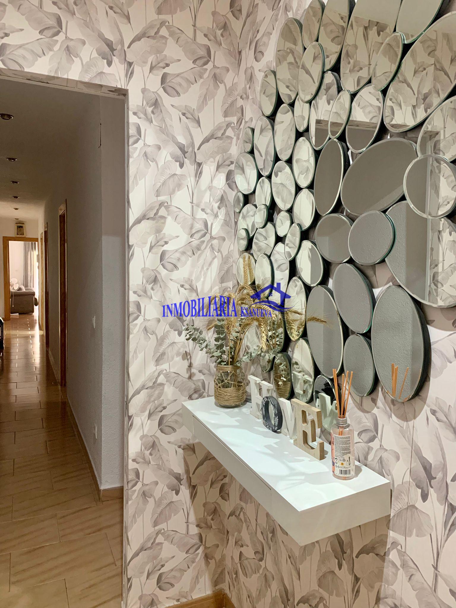 For sale of flat in Córdoba