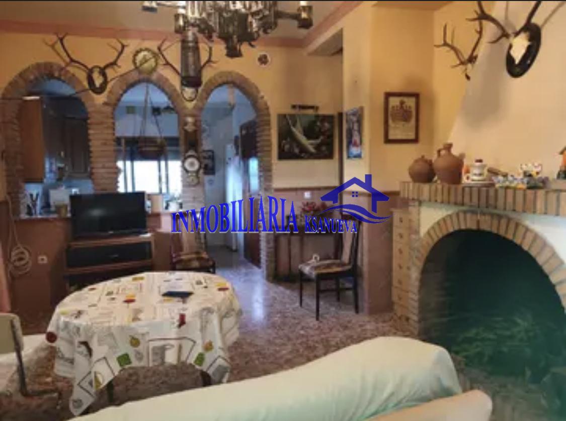 For sale of chalet in Córdoba