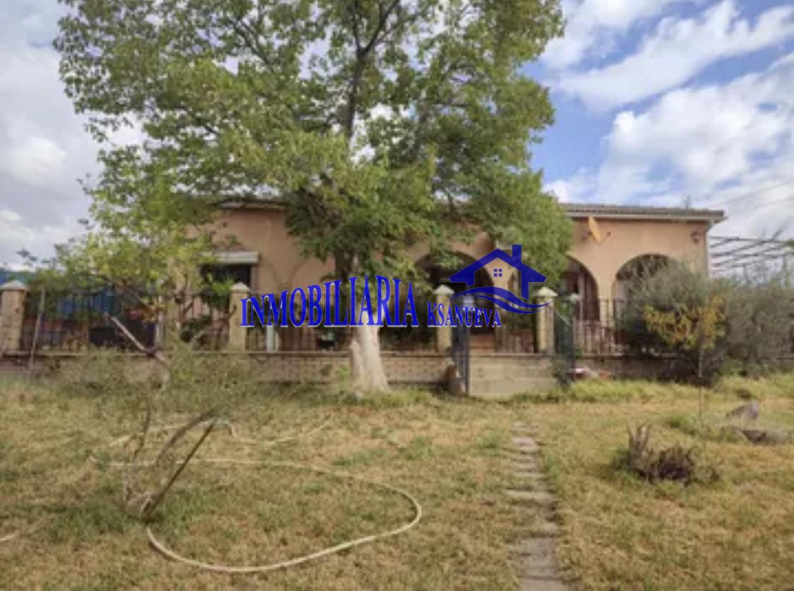 For sale of chalet in Córdoba