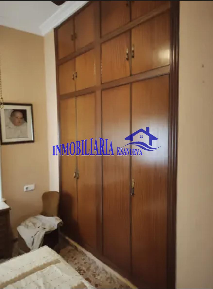 For sale of chalet in Córdoba