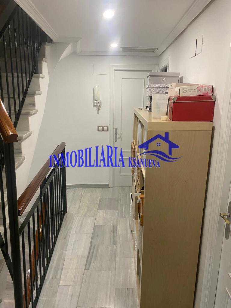 For sale of house in Córdoba