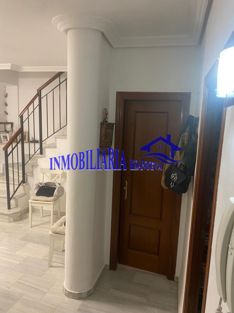 For sale of house in Córdoba