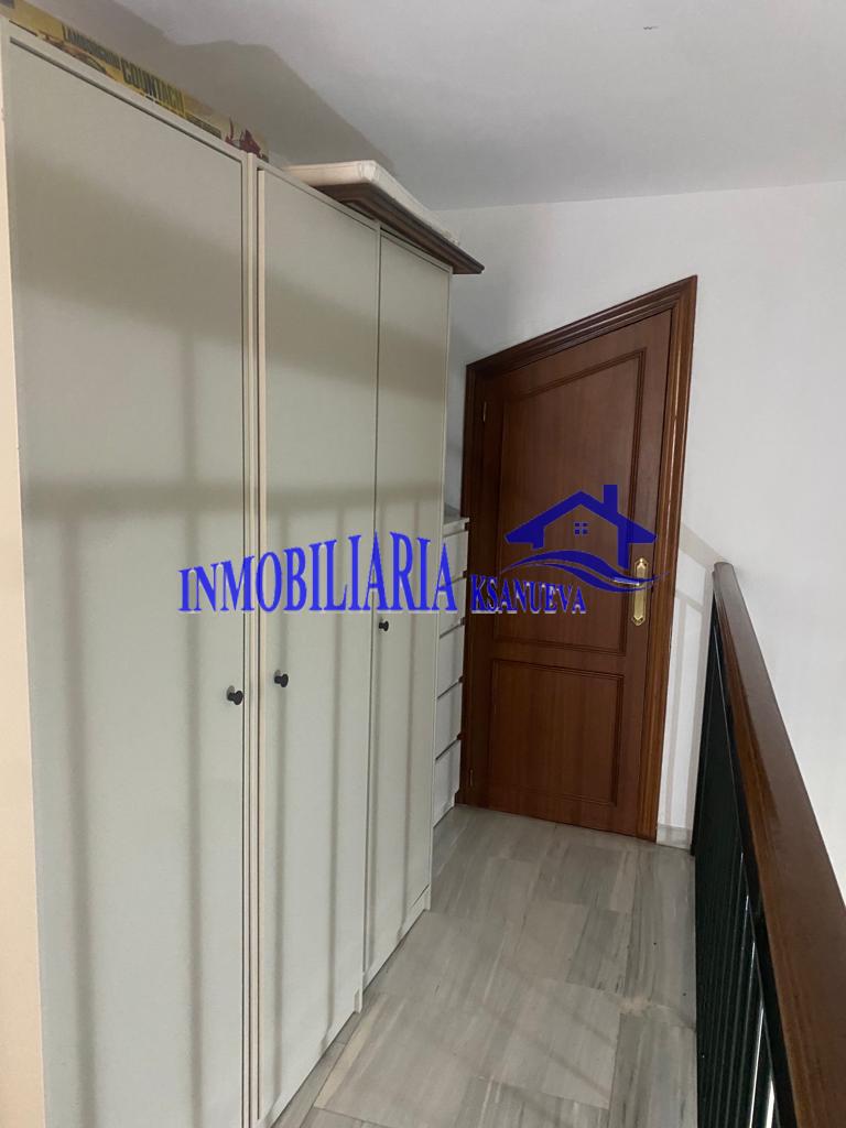 For sale of house in Córdoba