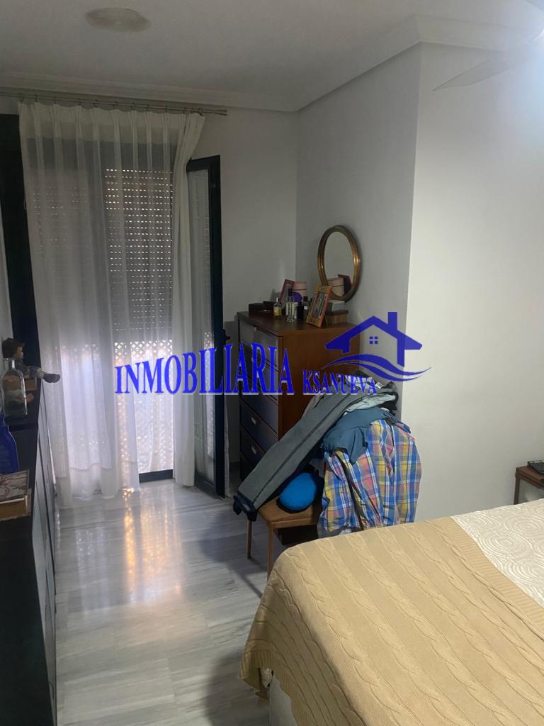 For sale of house in Córdoba