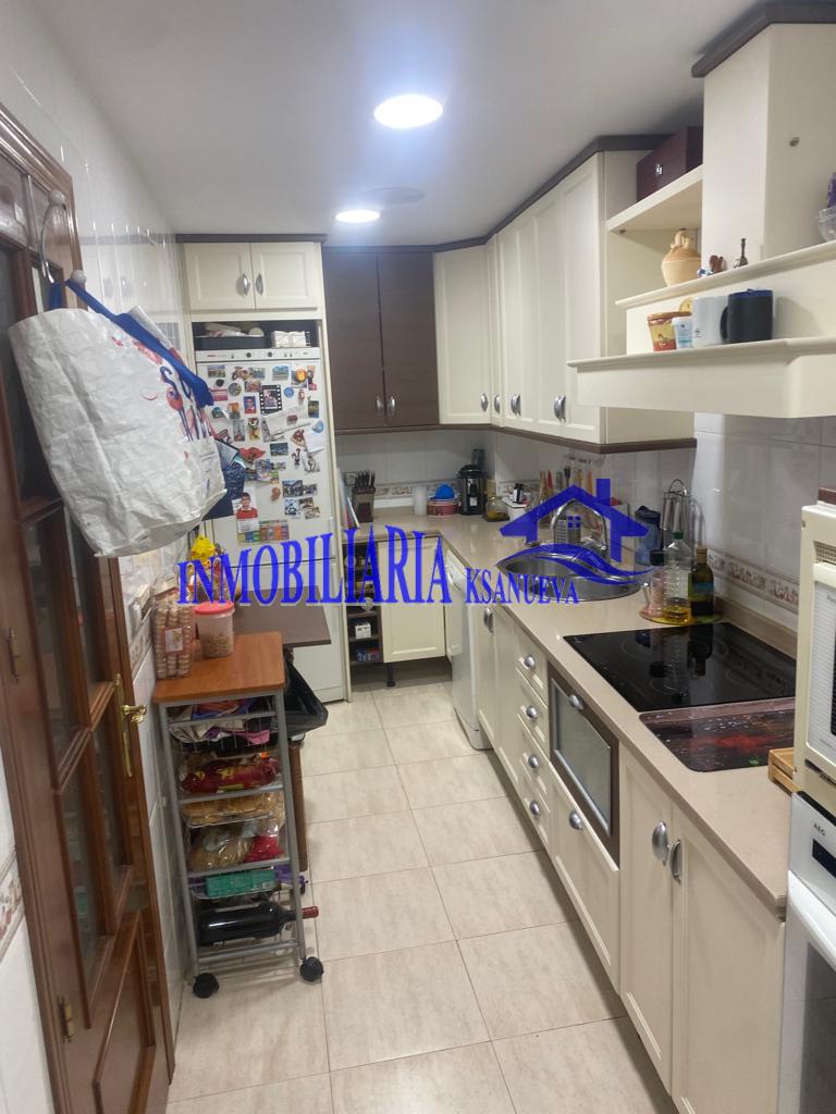 For sale of house in Córdoba