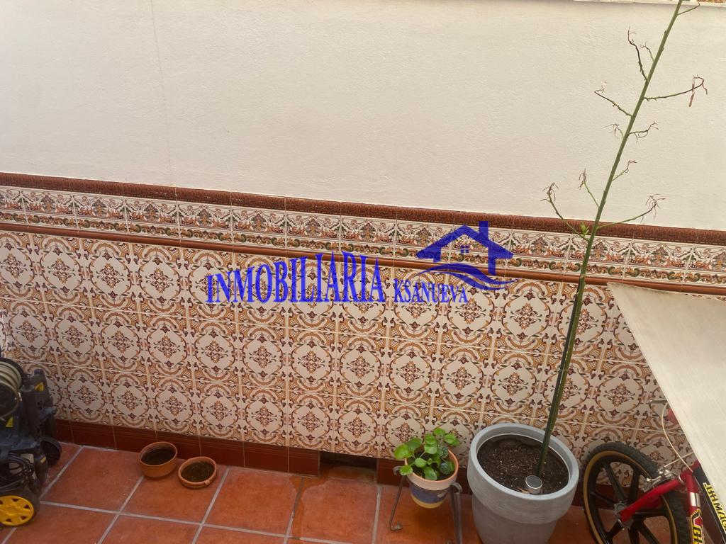 For sale of house in Córdoba