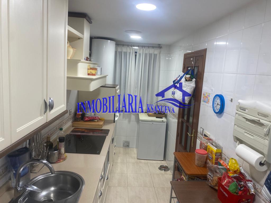 For sale of house in Córdoba