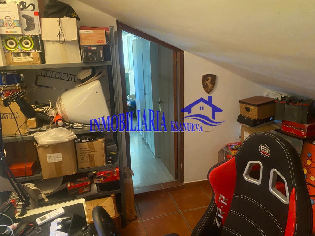 For sale of house in Córdoba