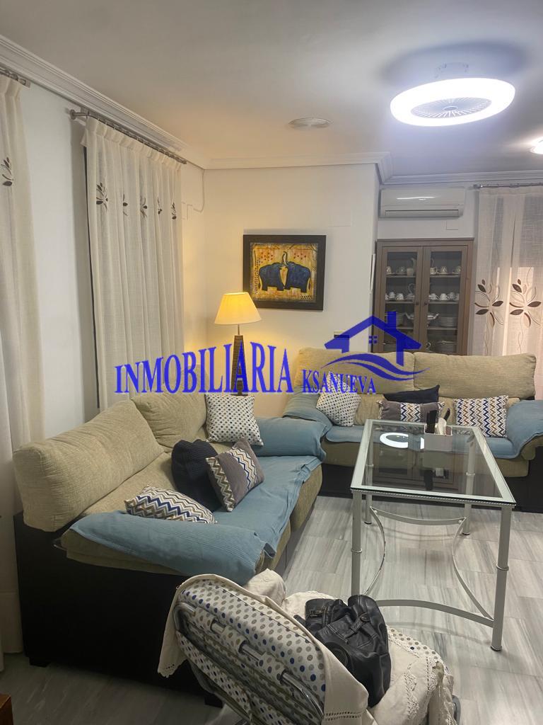 For sale of house in Córdoba