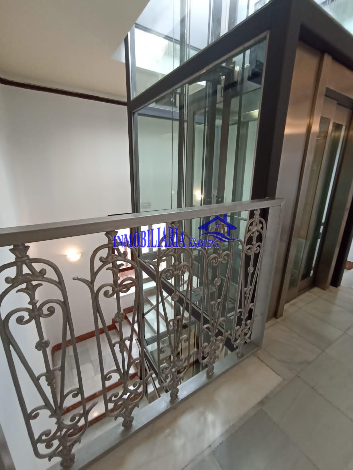 For sale of penthouse in Córdoba