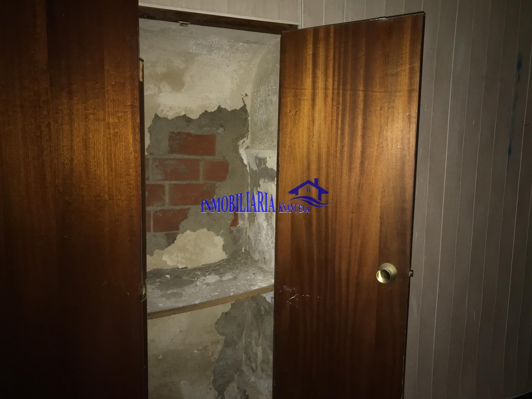 For sale of house in Córdoba