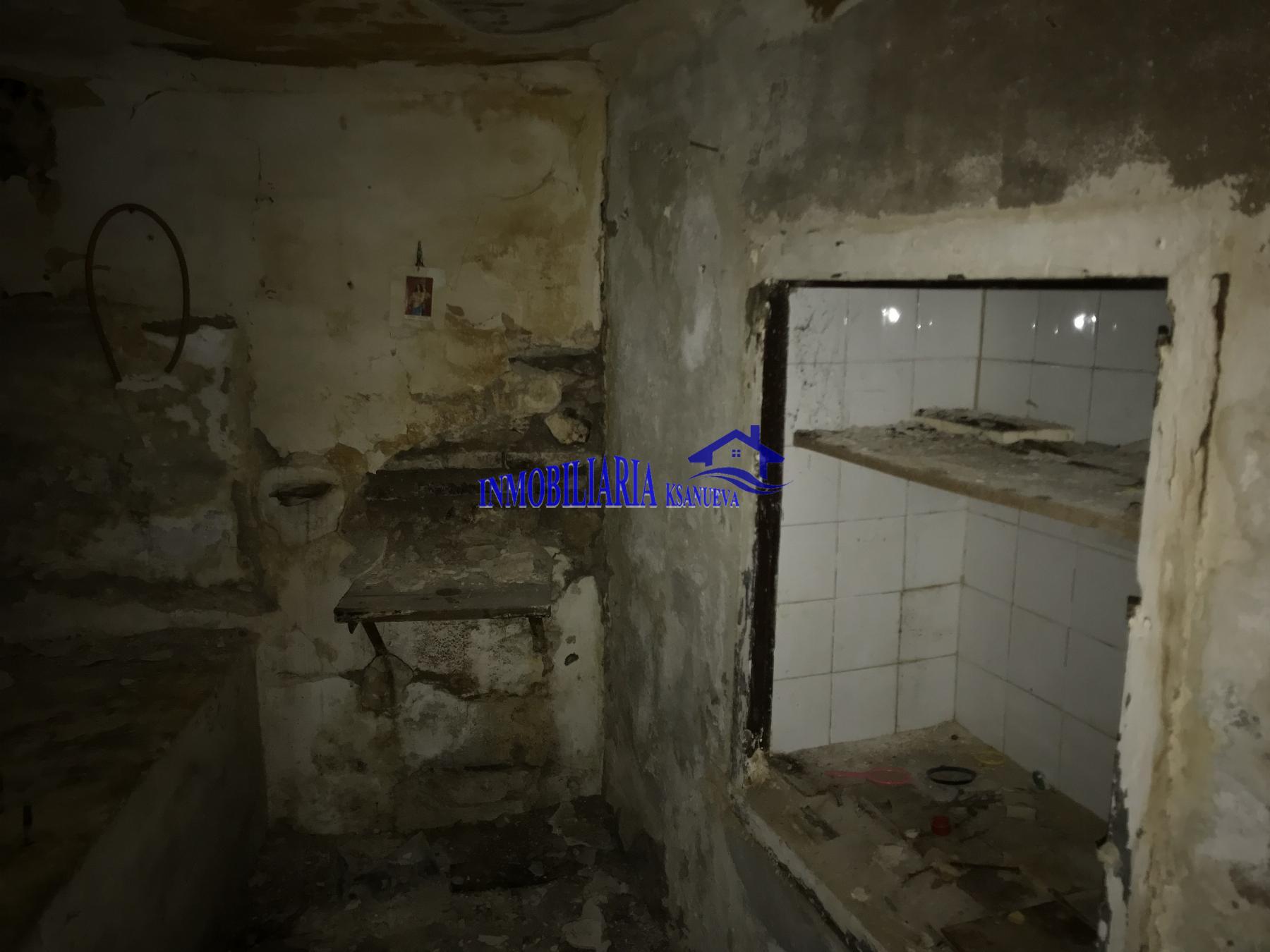 For sale of house in Córdoba