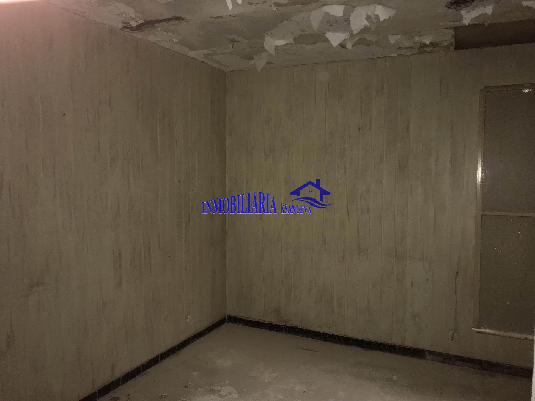 For sale of house in Córdoba