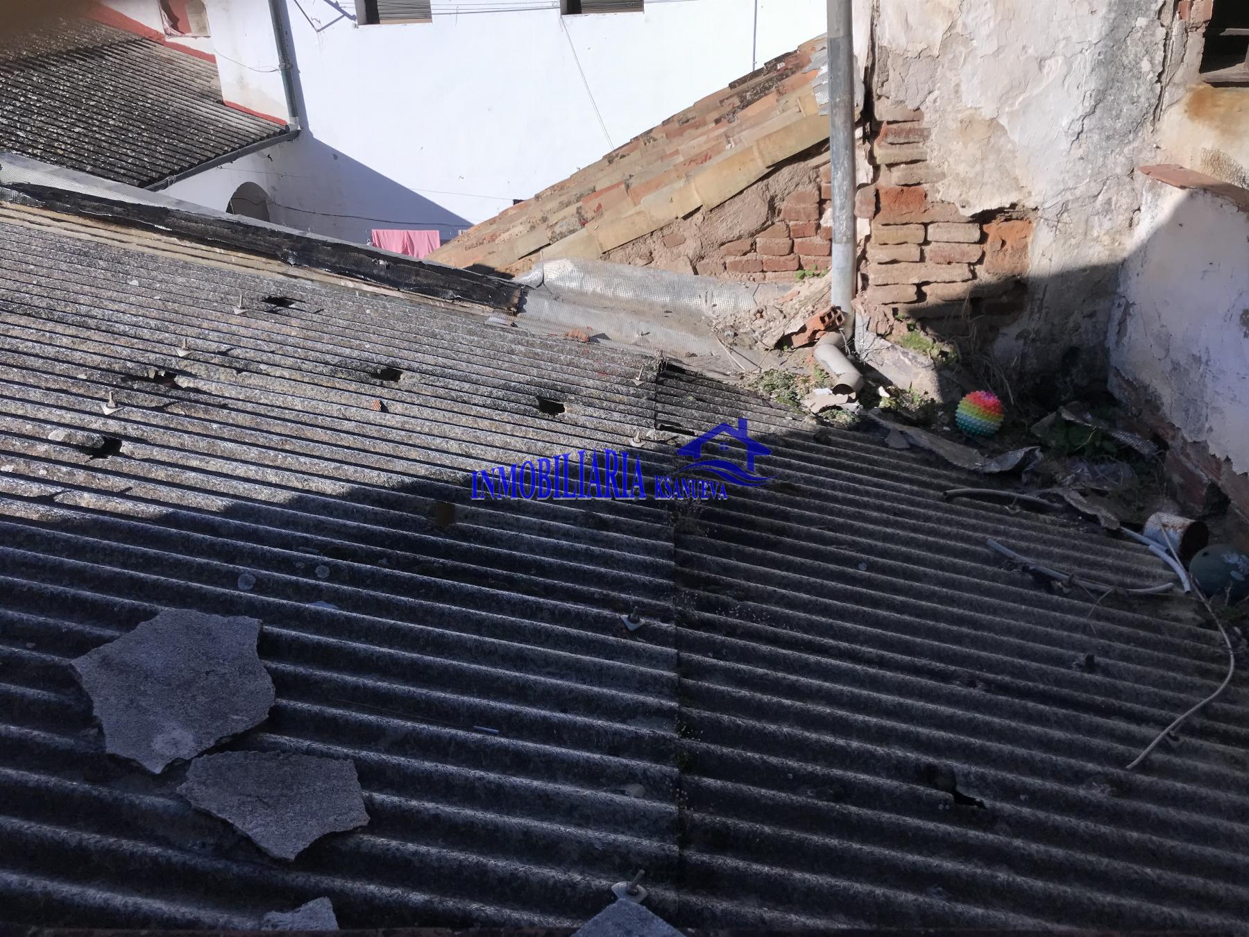 For sale of house in Córdoba