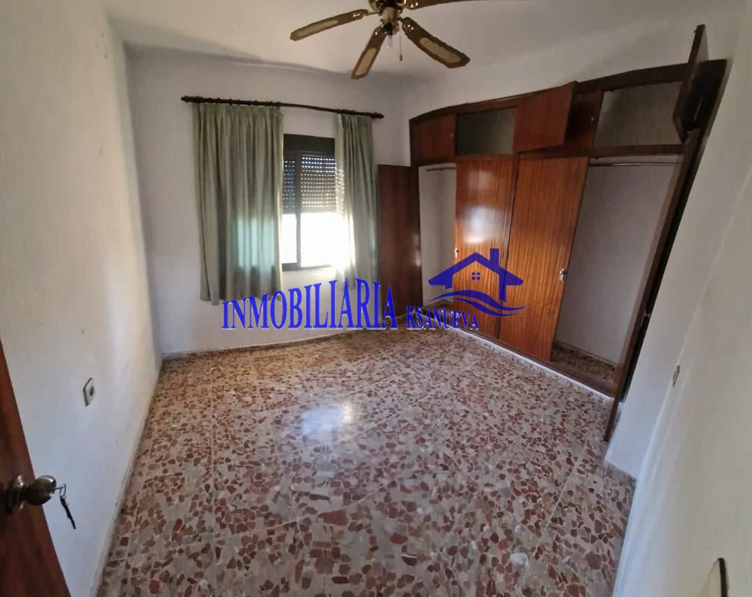 For sale of chalet in Córdoba