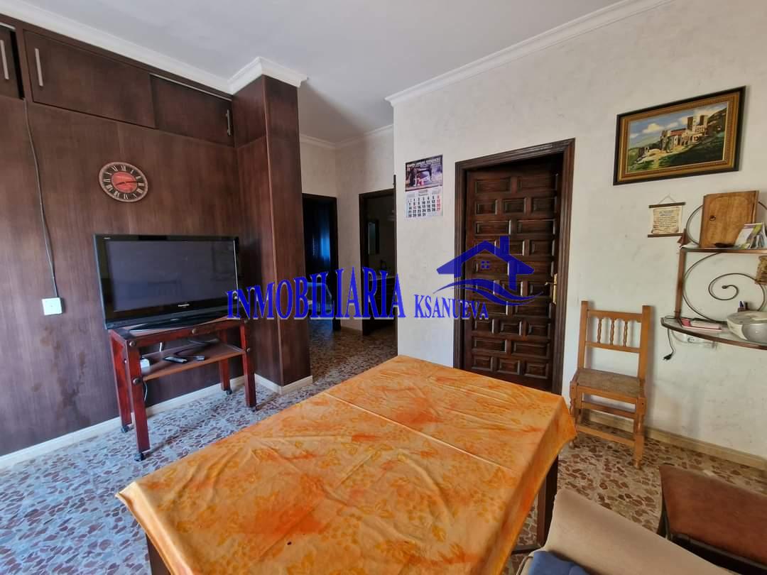 For sale of chalet in Córdoba