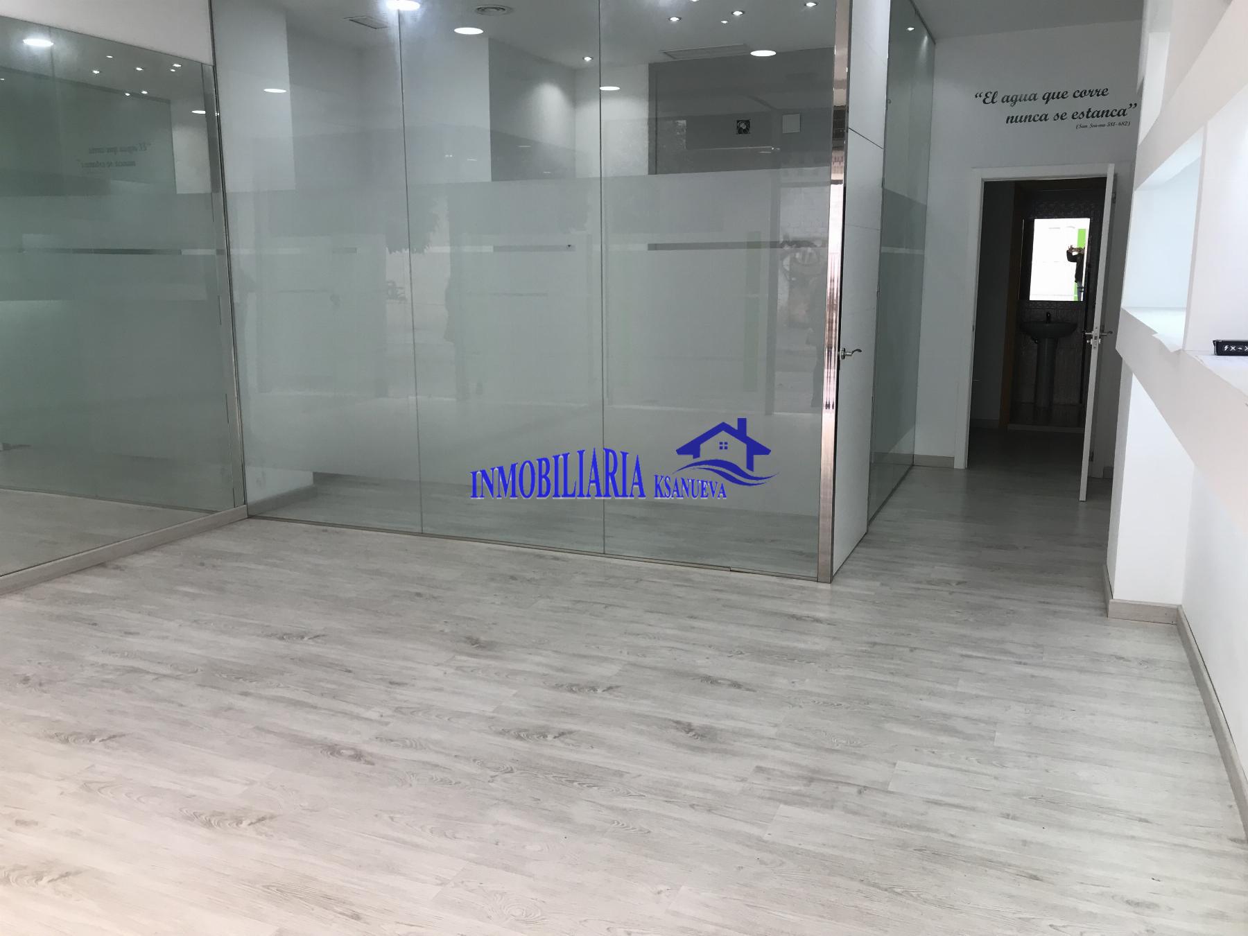 For sale of commercial in Córdoba