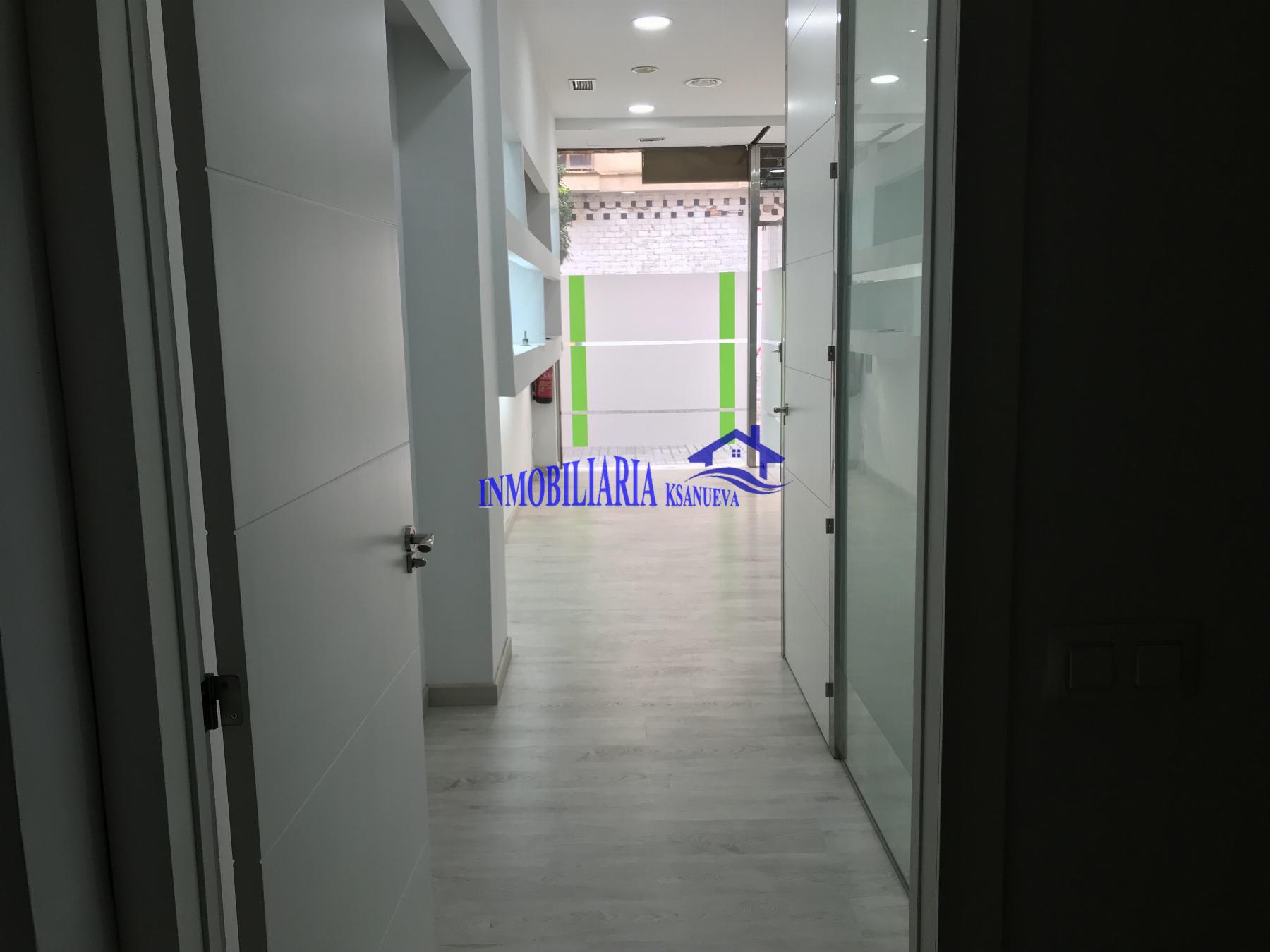 For sale of commercial in Córdoba