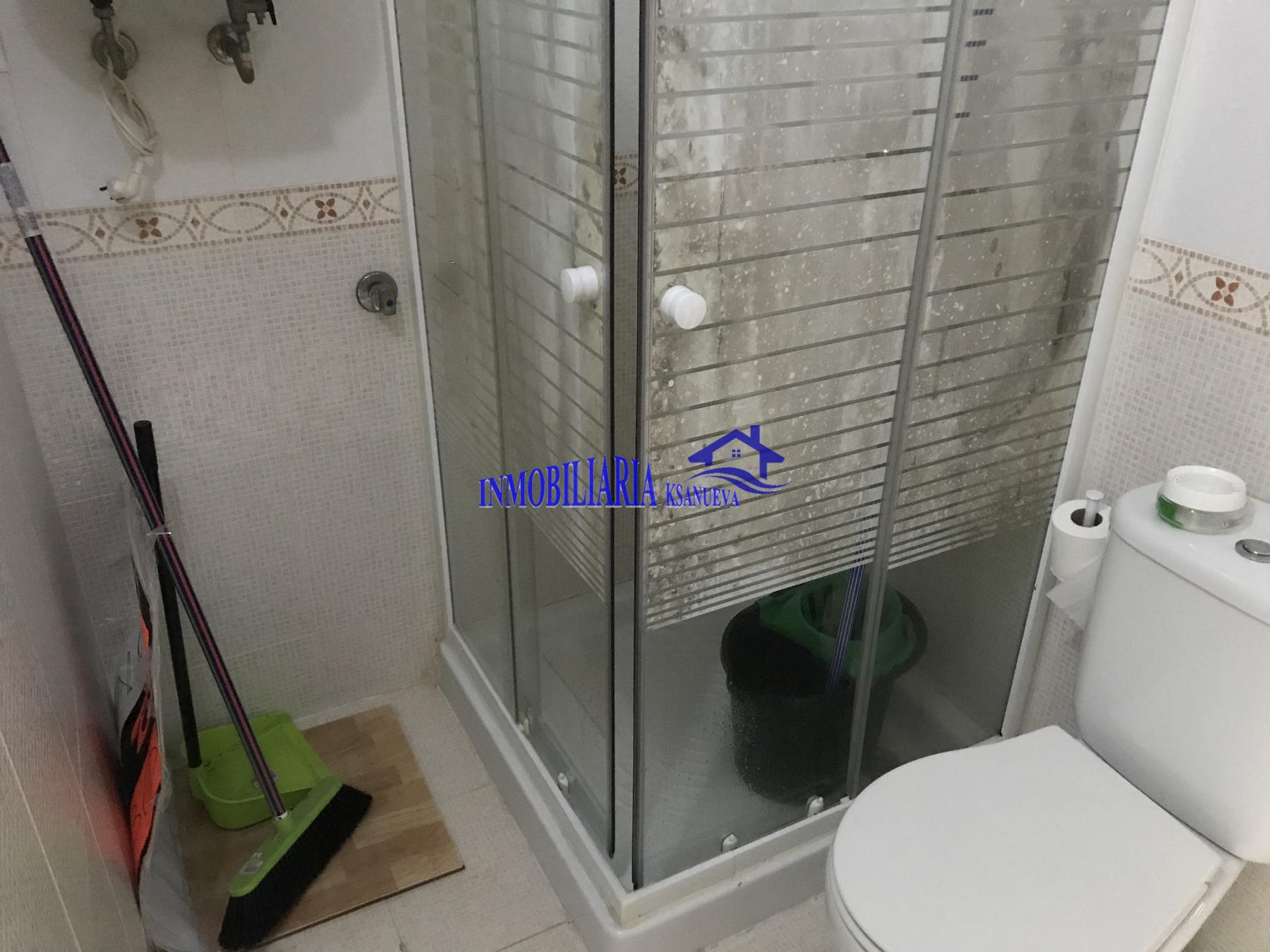 For rent of commercial in Córdoba