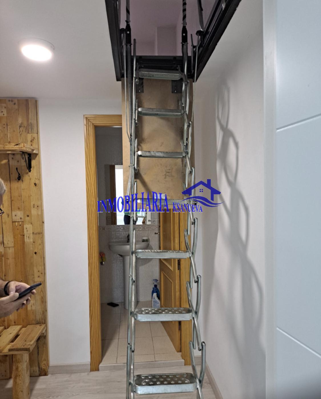 For rent of commercial in Córdoba