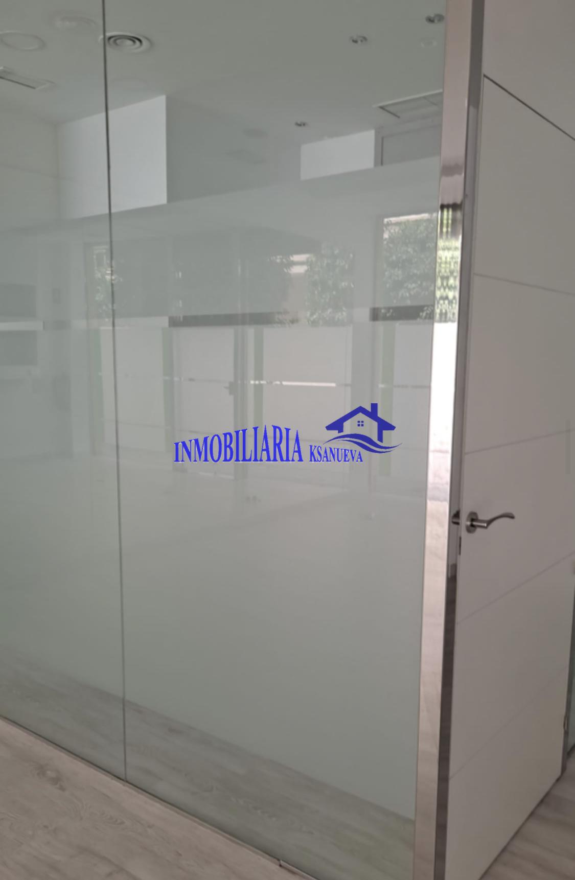 For rent of commercial in Córdoba