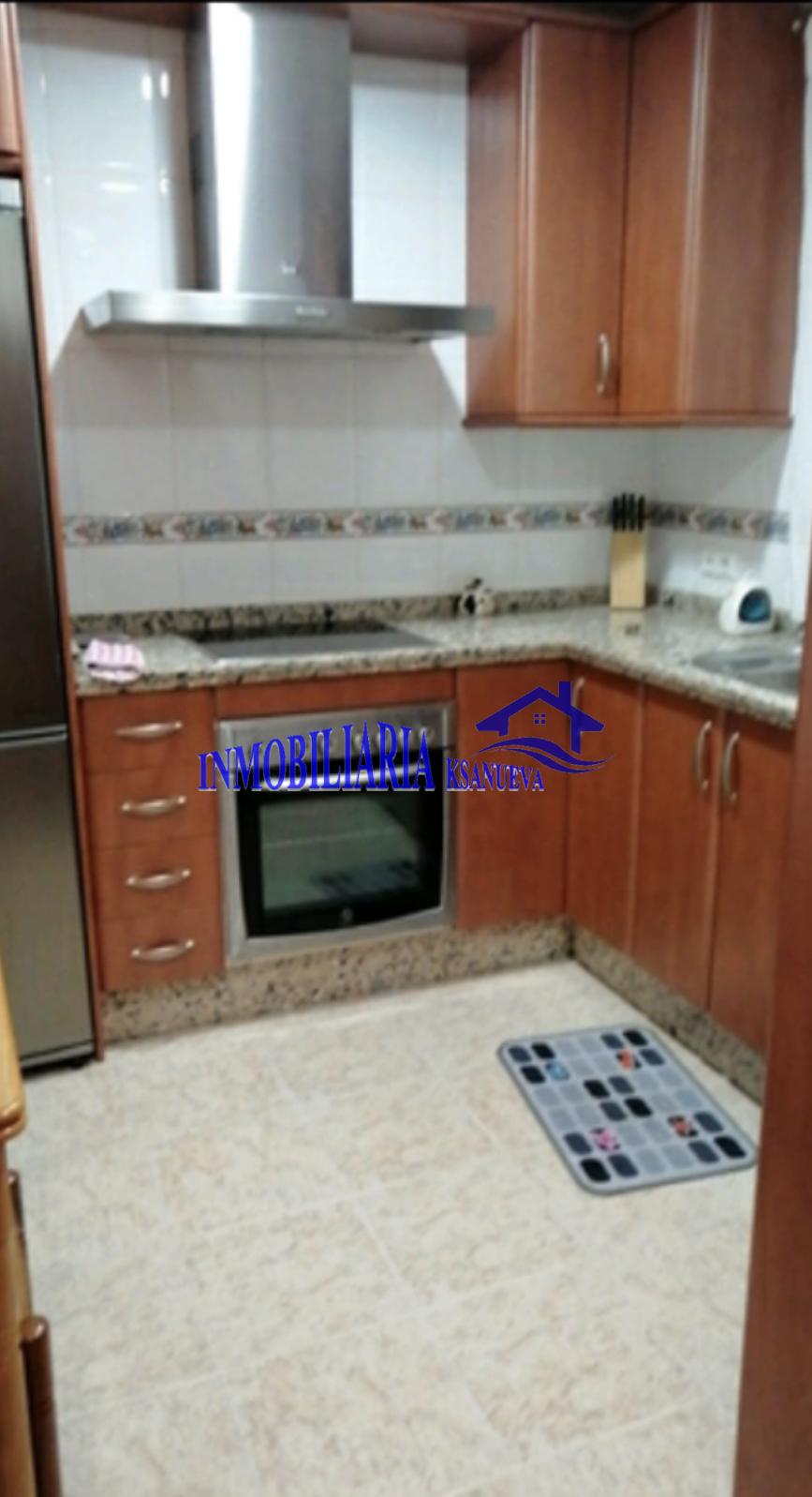 For sale of house in Córdoba