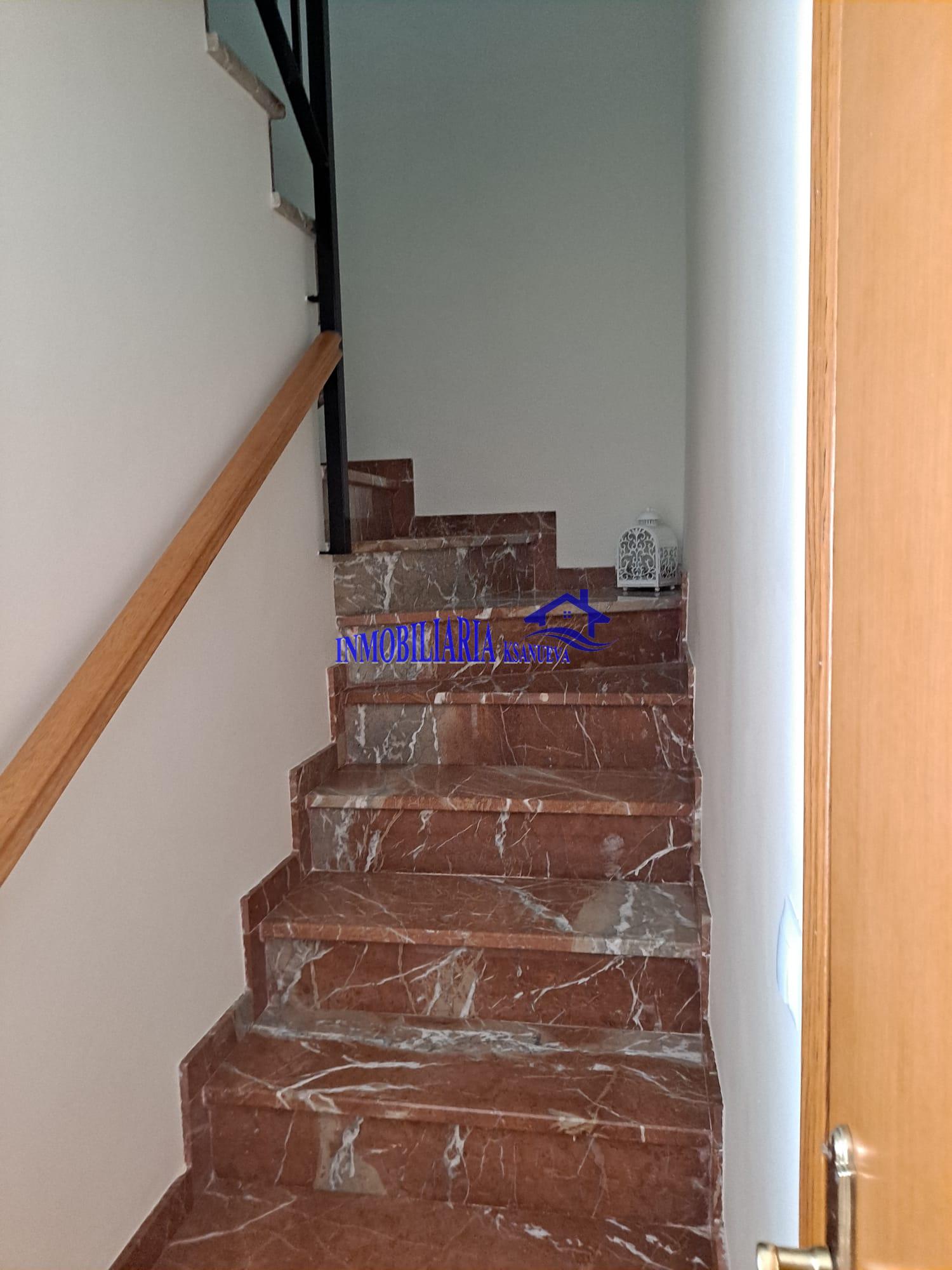 For sale of house in Córdoba