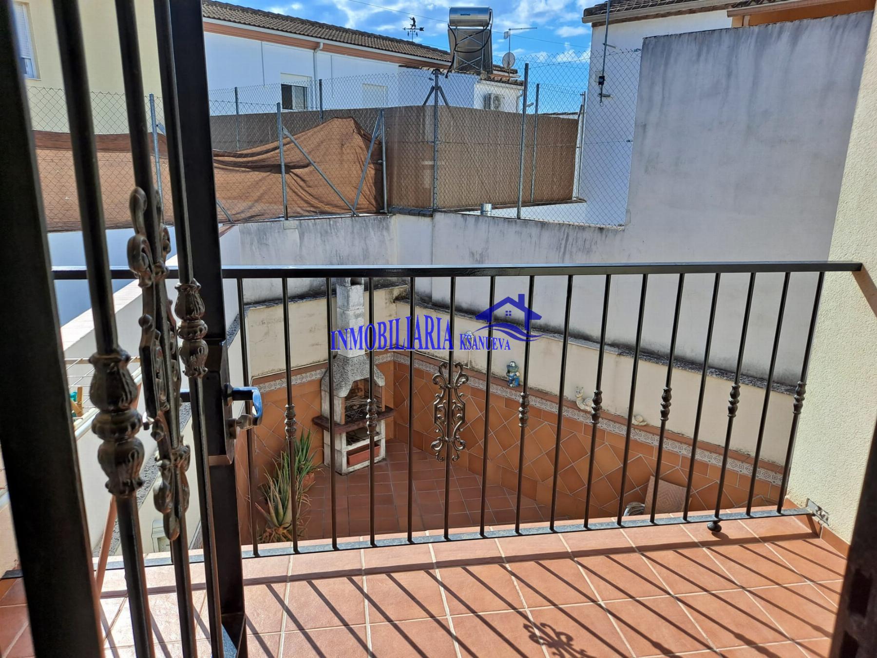 For sale of house in Córdoba