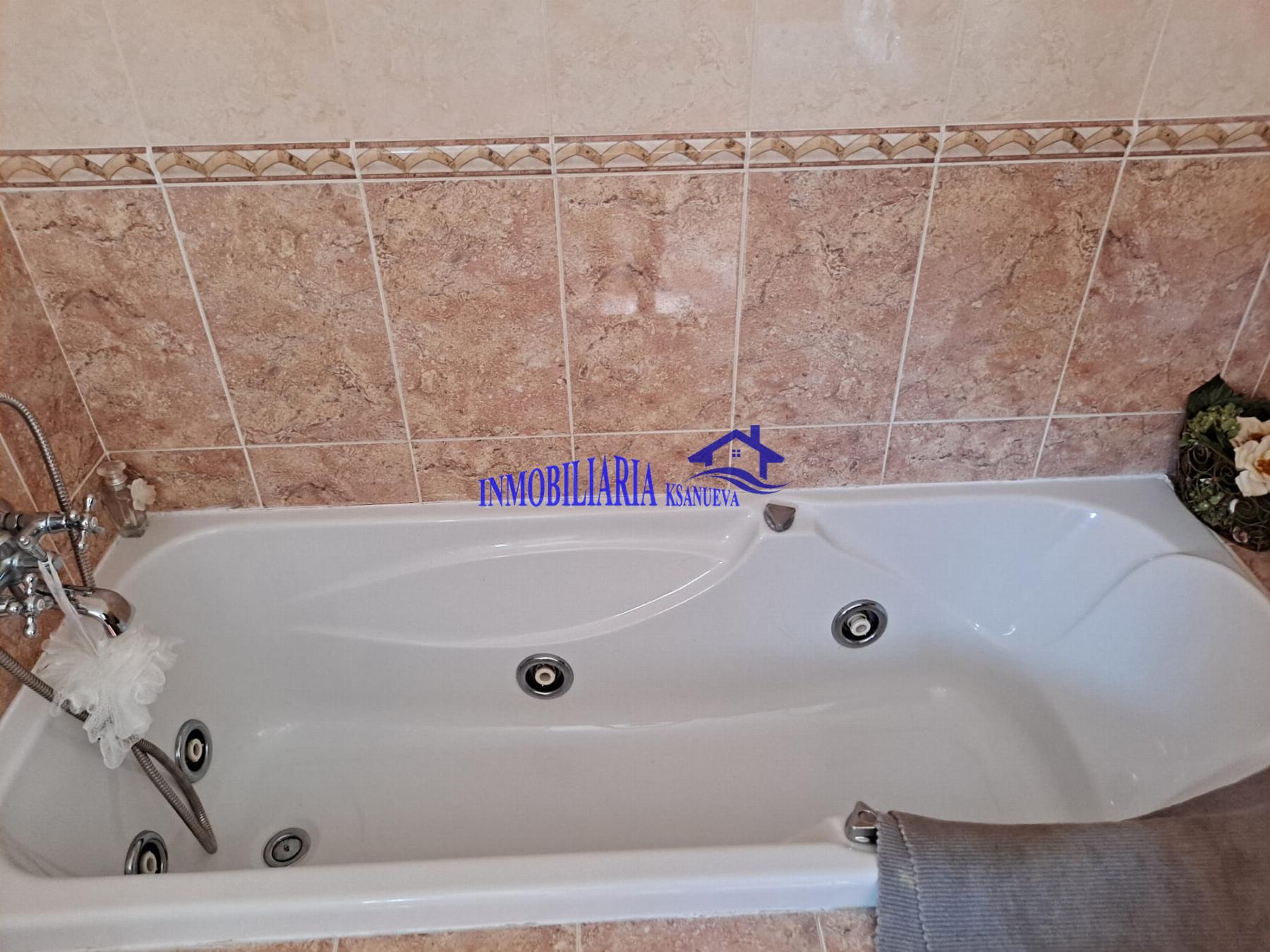 For sale of house in Córdoba