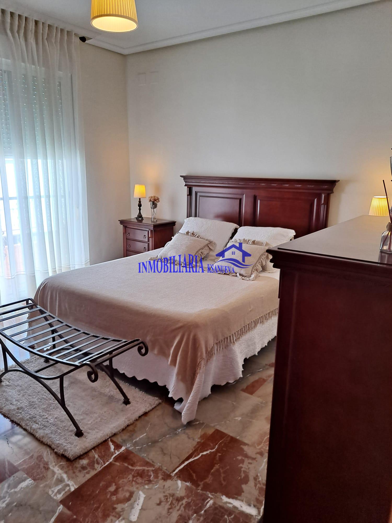 For sale of house in Córdoba