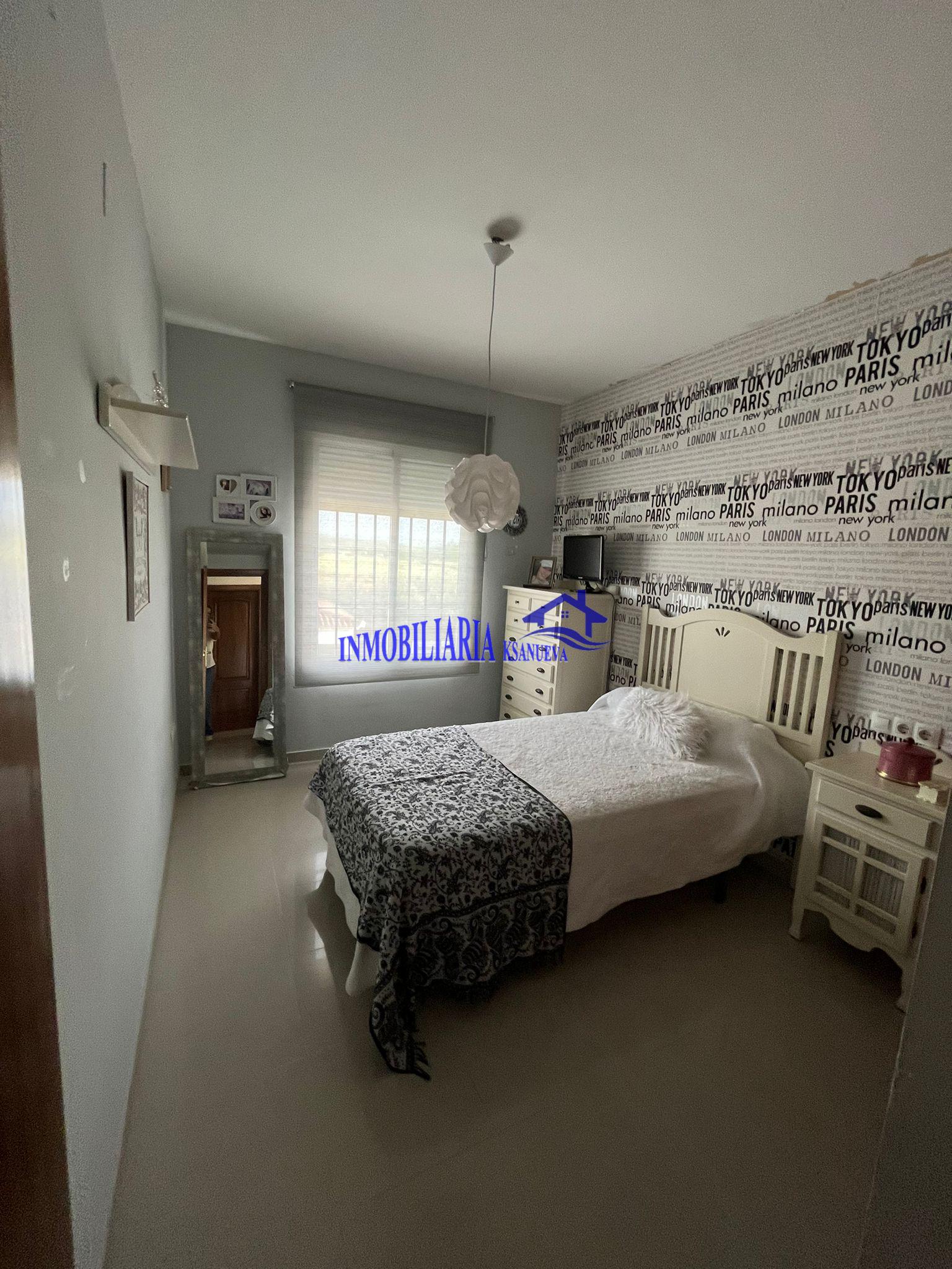 For sale of chalet in Córdoba