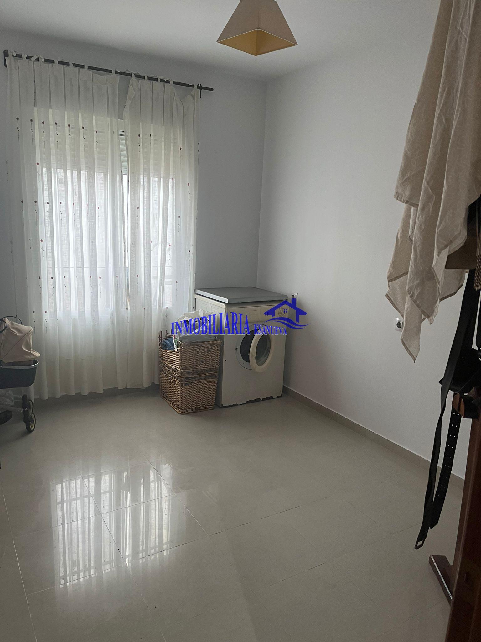 For sale of chalet in Córdoba