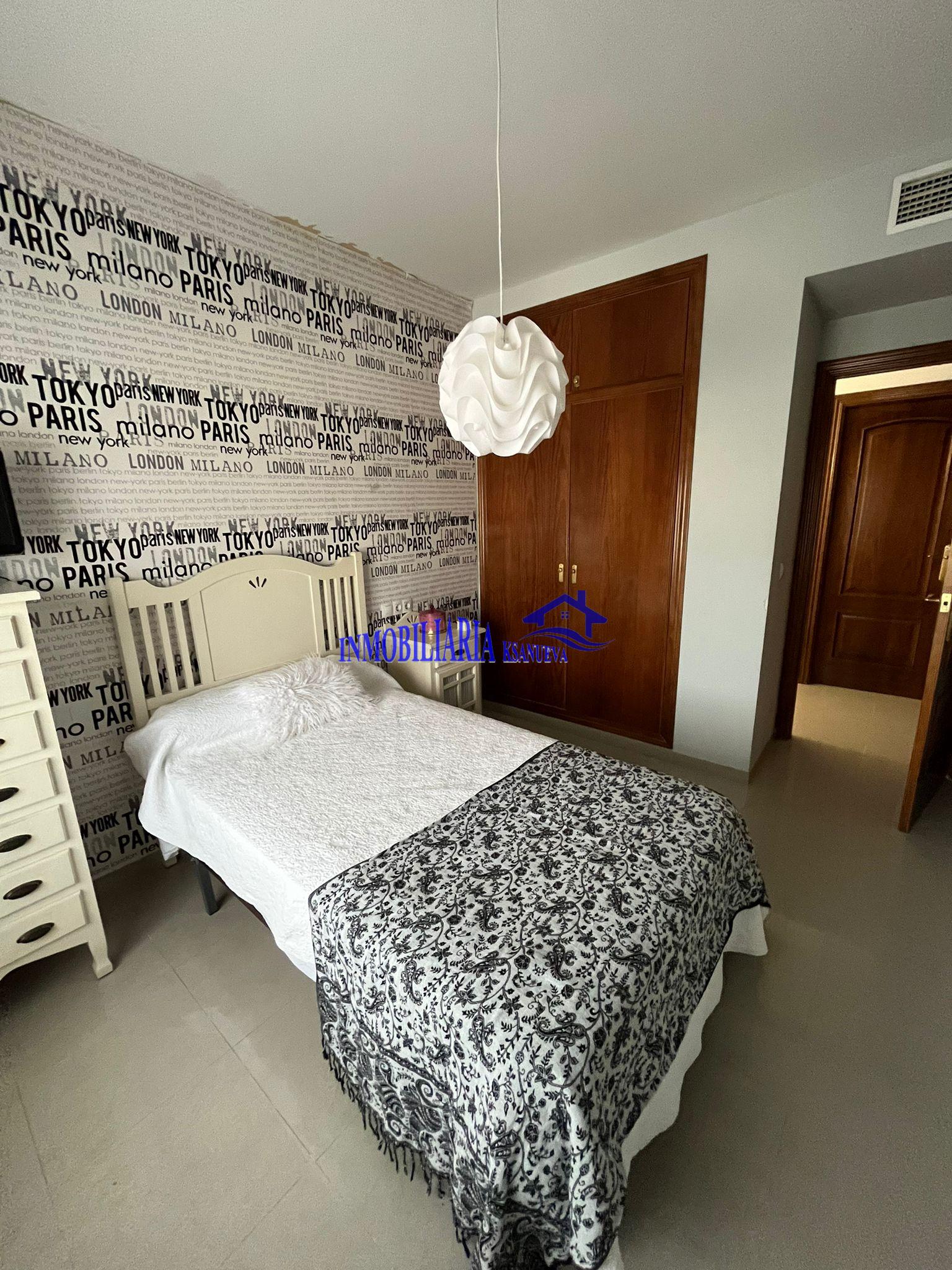 For sale of chalet in Córdoba