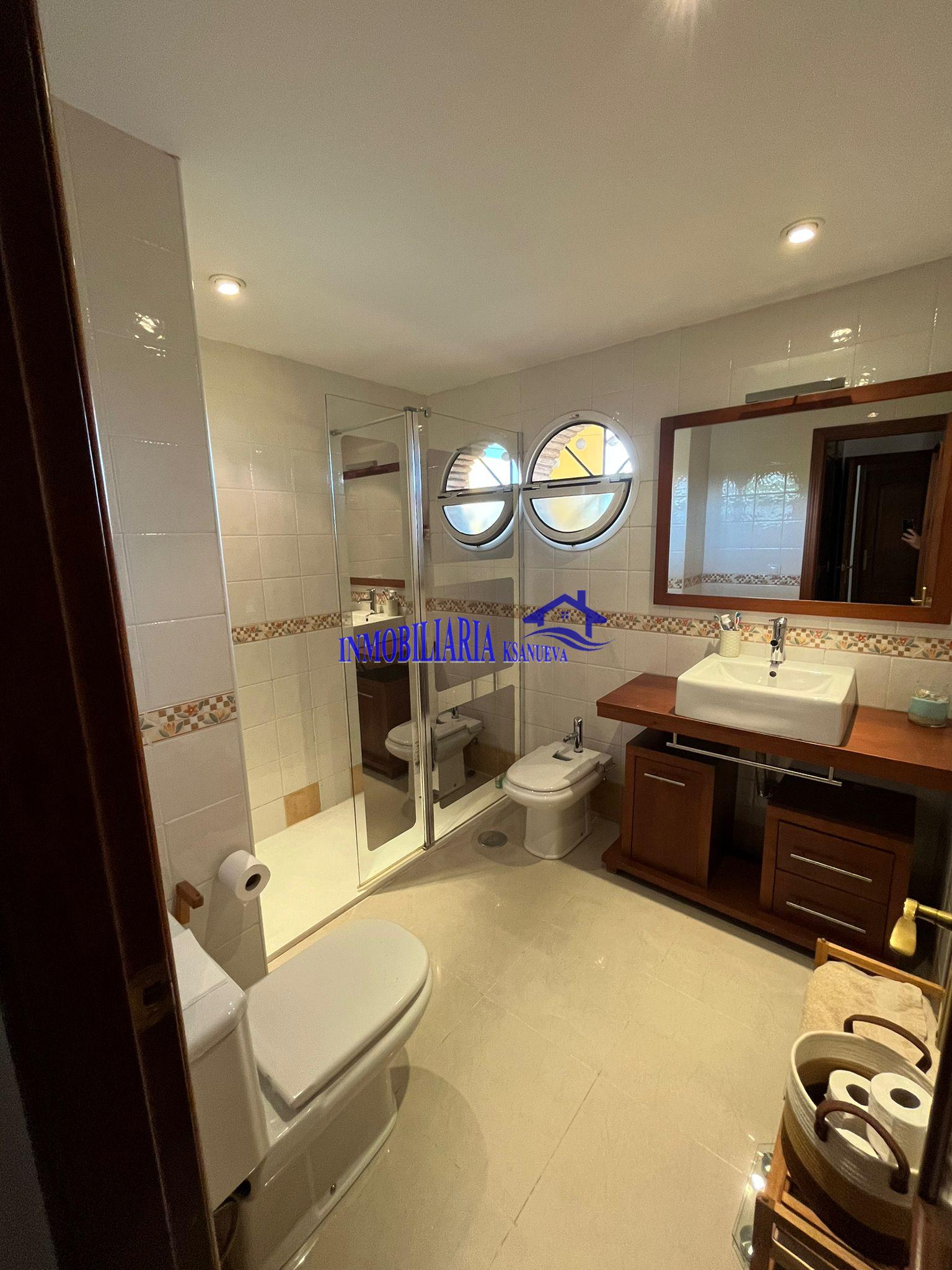 For sale of chalet in Córdoba