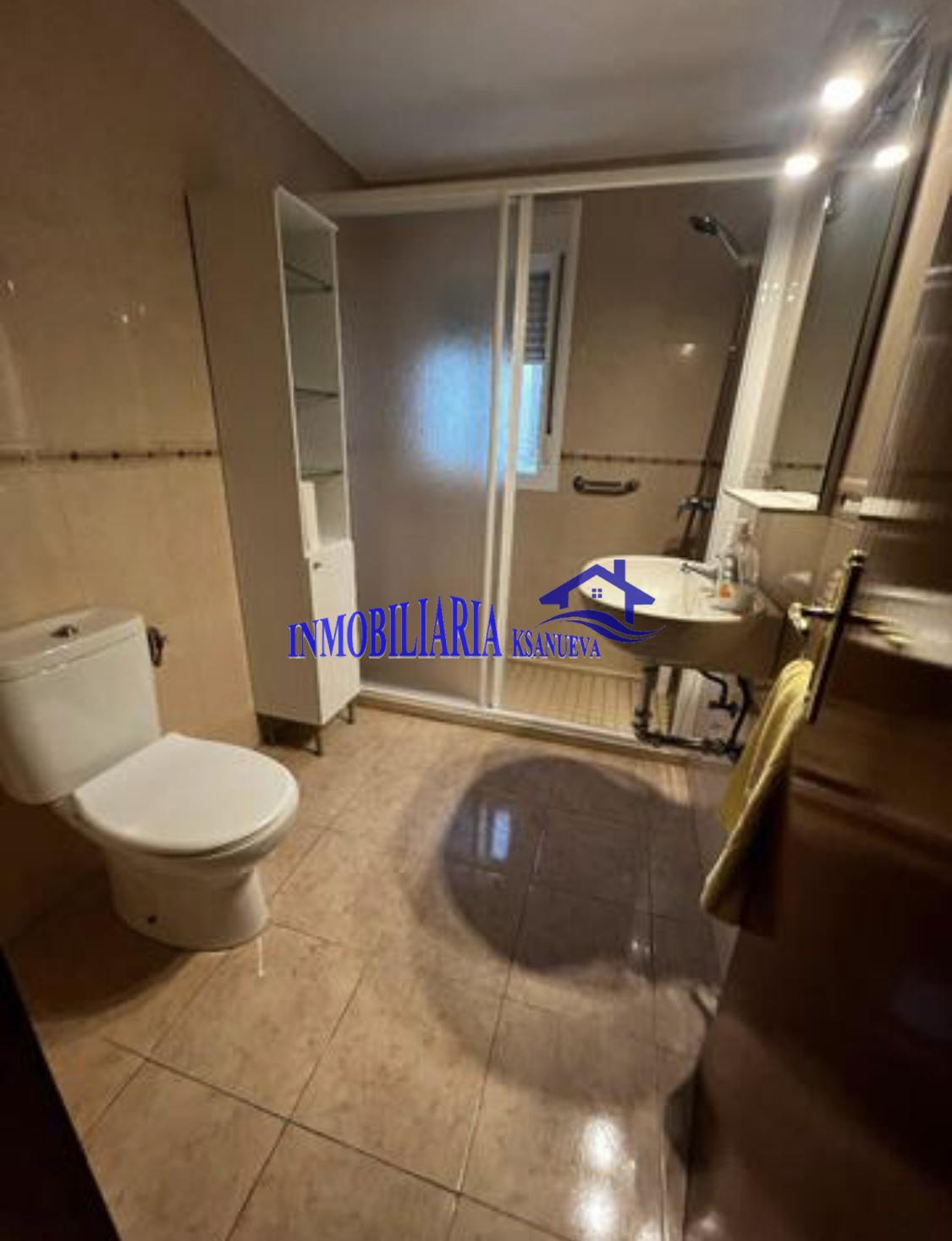 For sale of flat in Córdoba