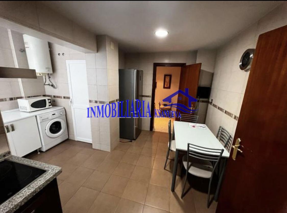For sale of flat in Córdoba