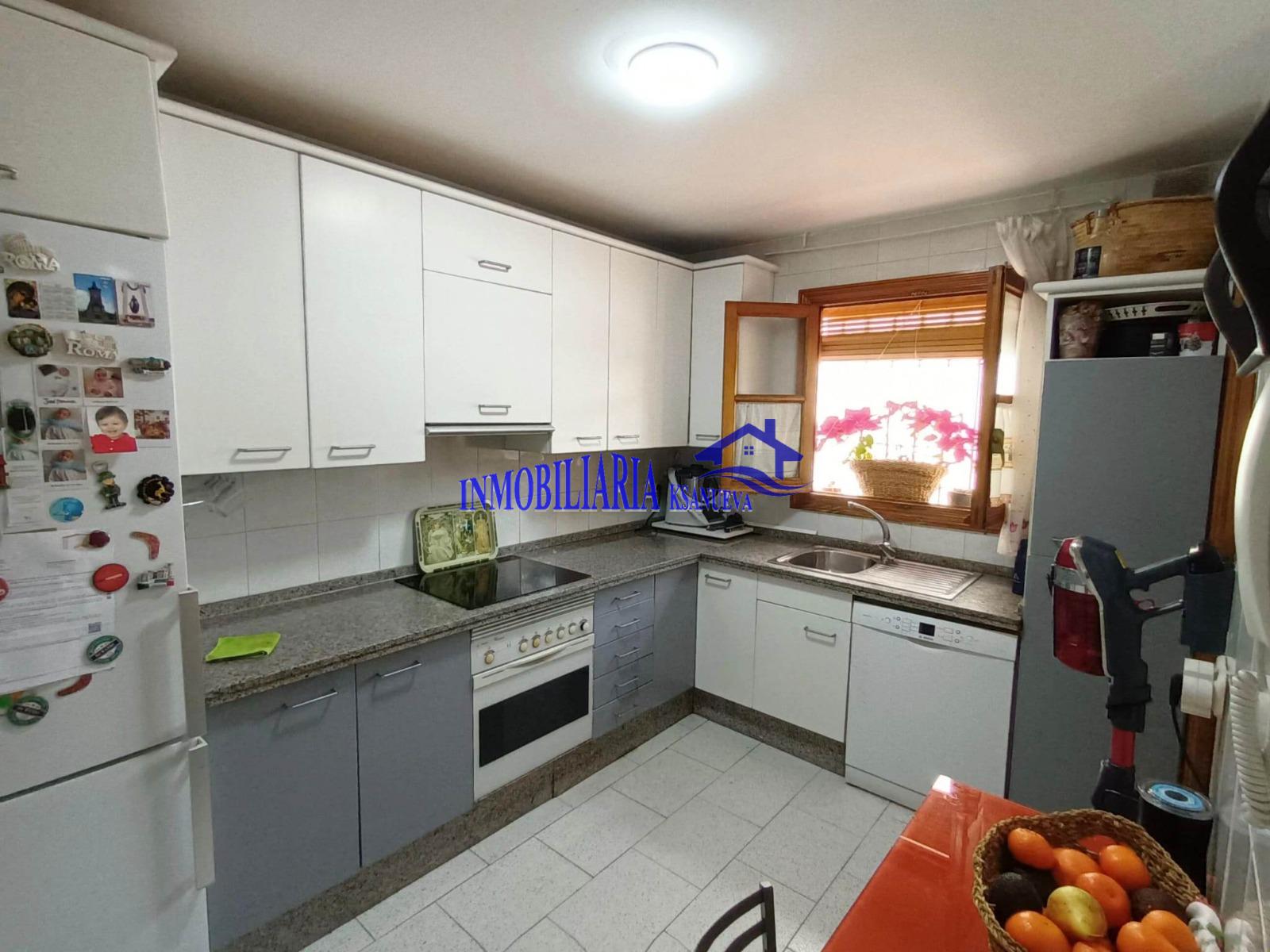 For sale of house in Córdoba