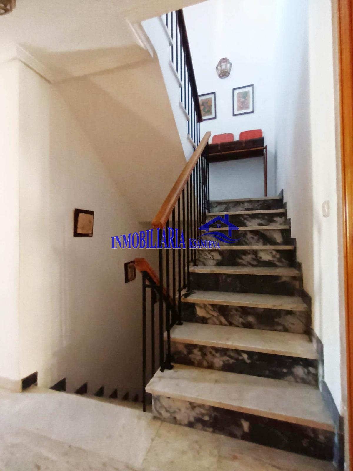 For sale of house in Córdoba