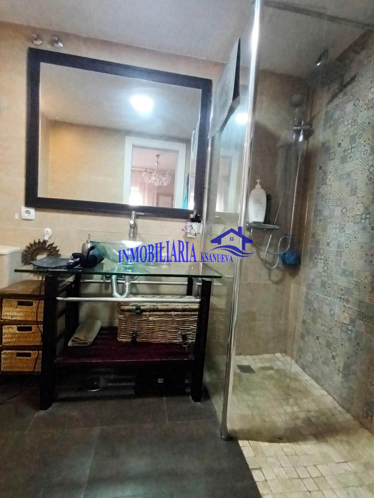 For sale of house in Córdoba