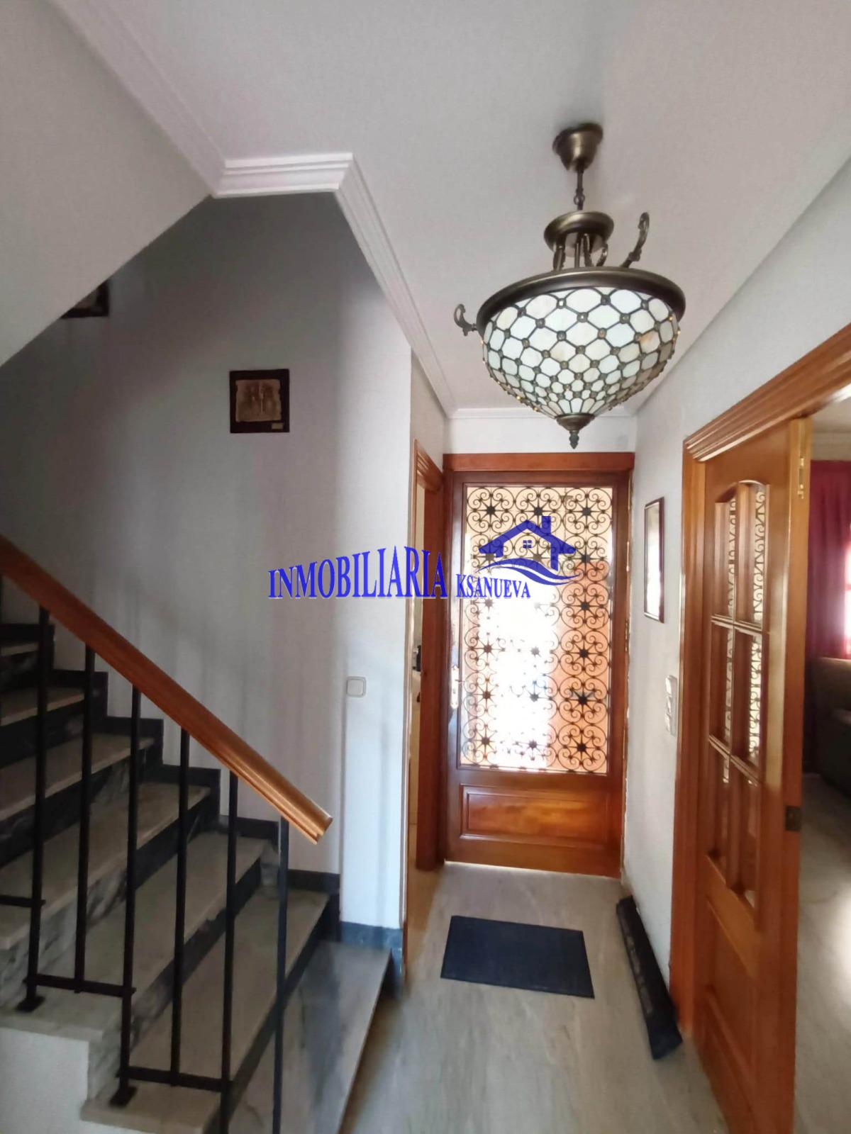 For sale of house in Córdoba