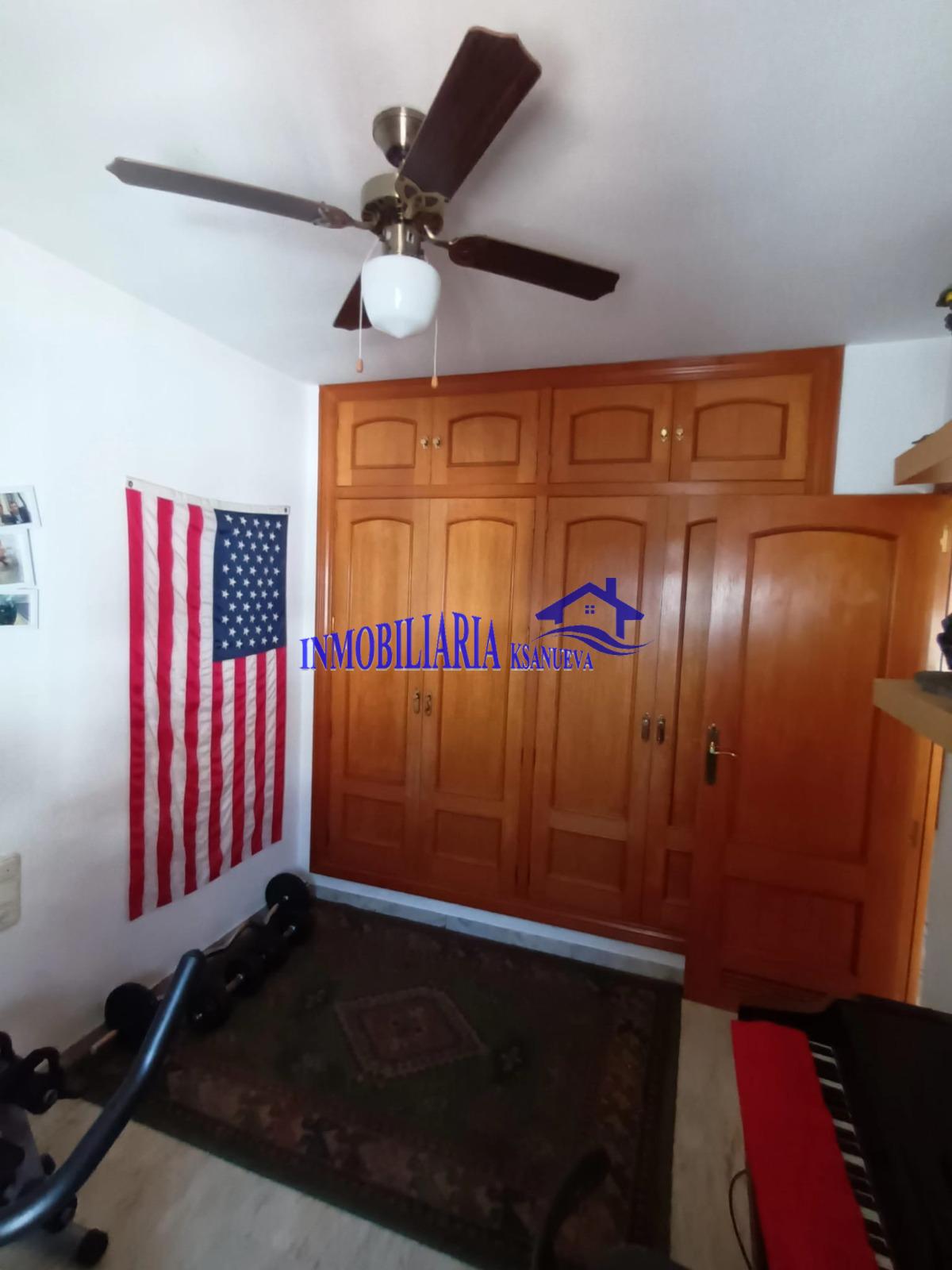 For sale of house in Córdoba
