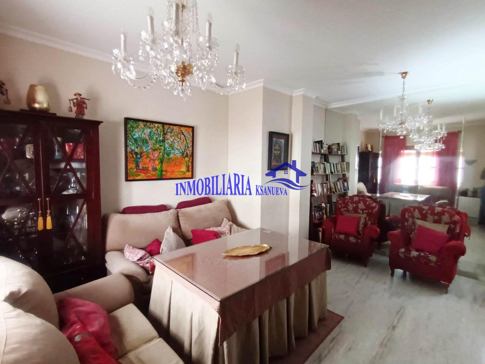 For sale of house in Córdoba