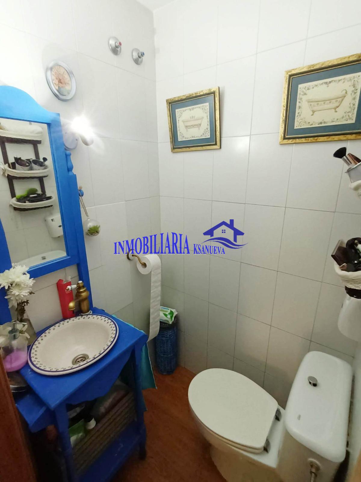 For sale of house in Córdoba