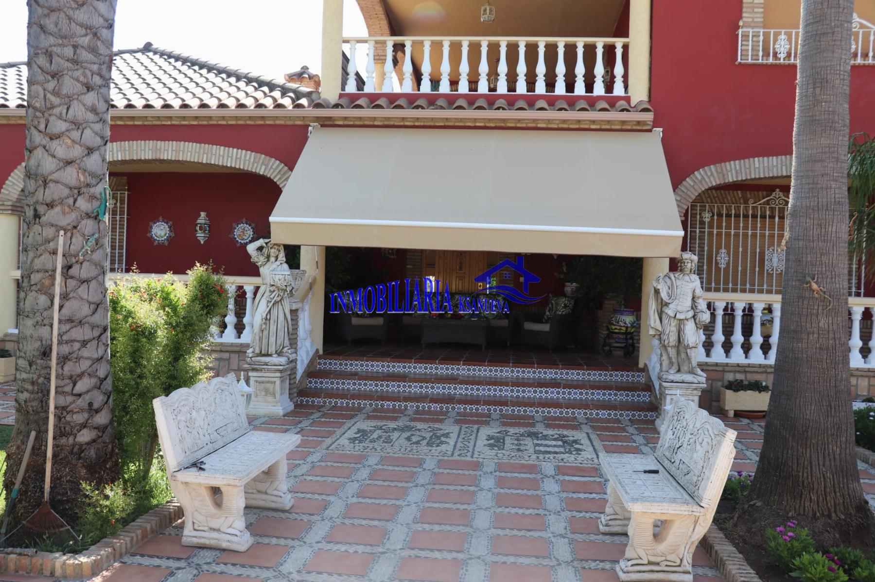 For sale of chalet in Córdoba