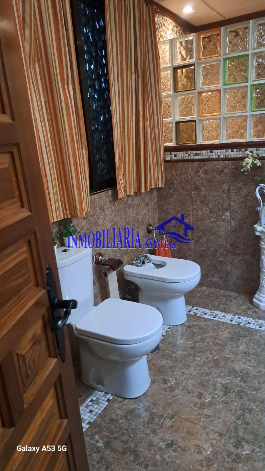 For sale of chalet in Córdoba