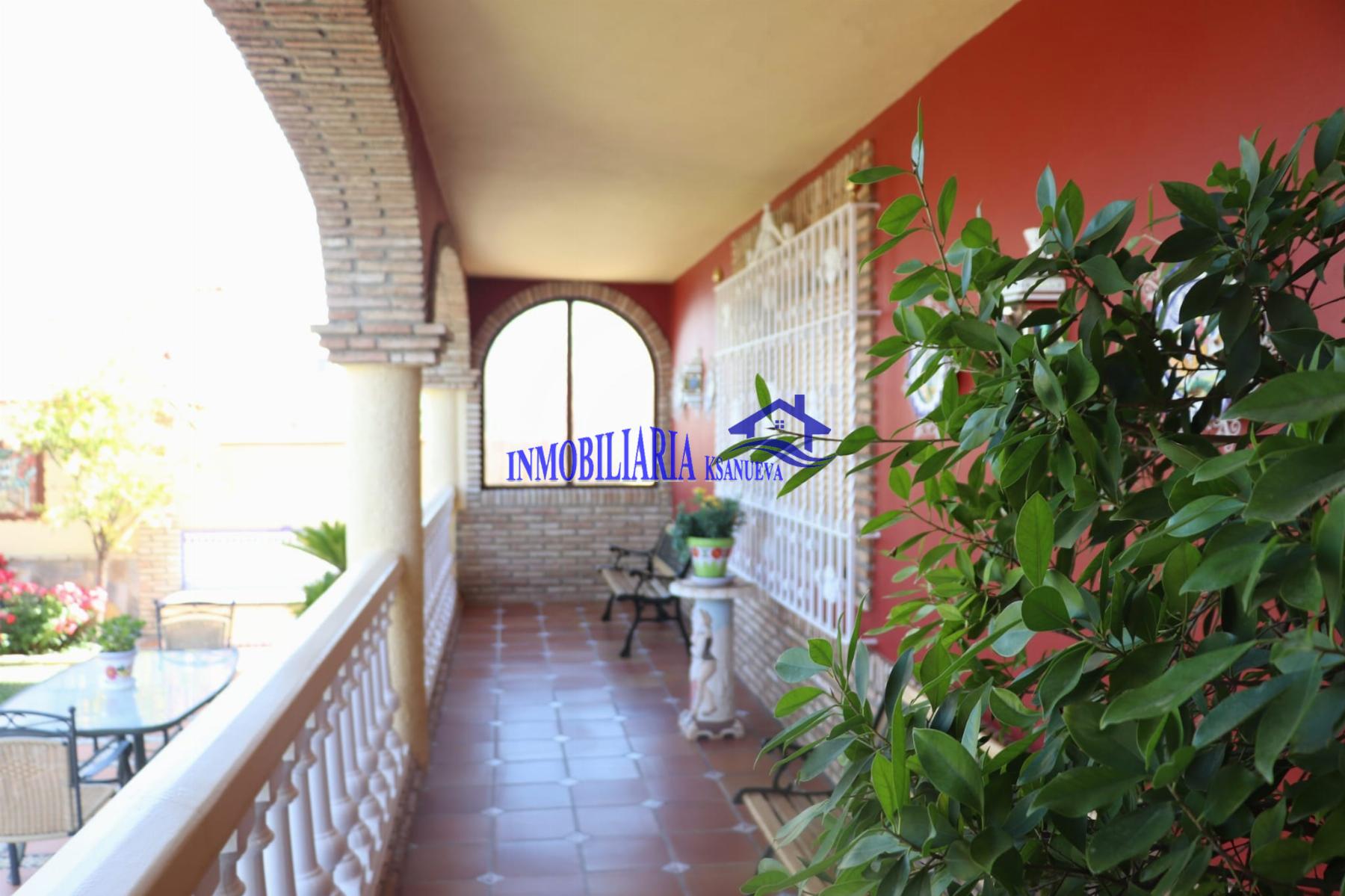 For sale of chalet in Córdoba