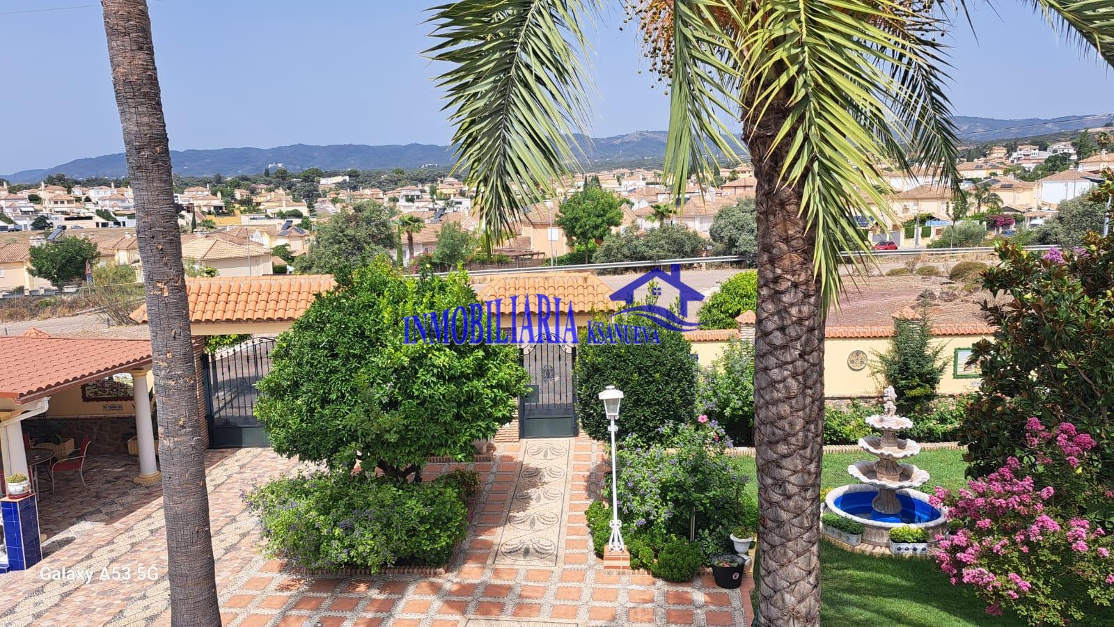 For sale of chalet in Córdoba