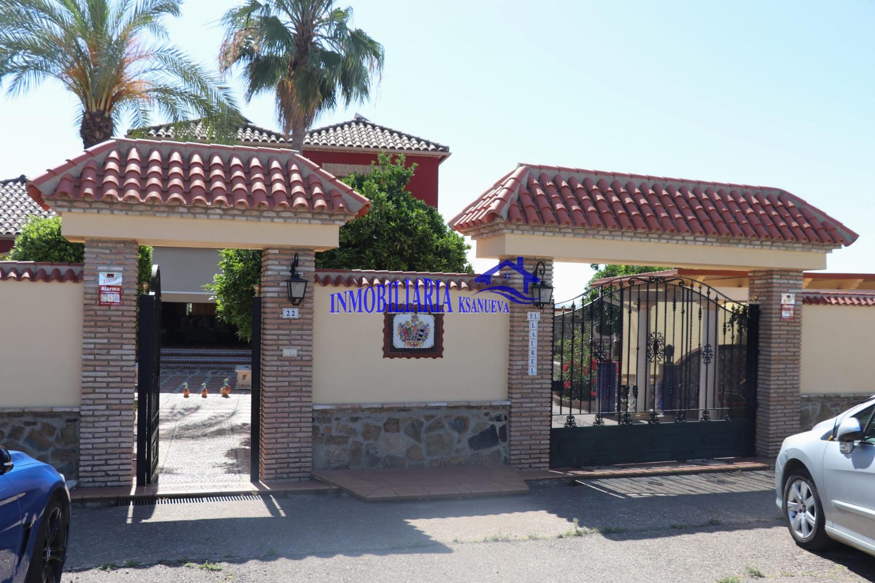 For sale of chalet in Córdoba